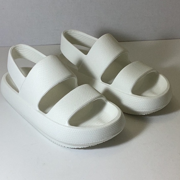 Kenneth Cole New York Womens Mello Eva Pearl Embellished Slide Sandals - Picture 5 of 8